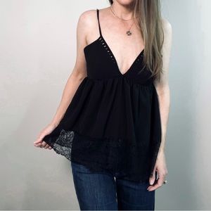 MISS LOVE Plunge Adjustable Strap Cami Top with Lace Hem size Small